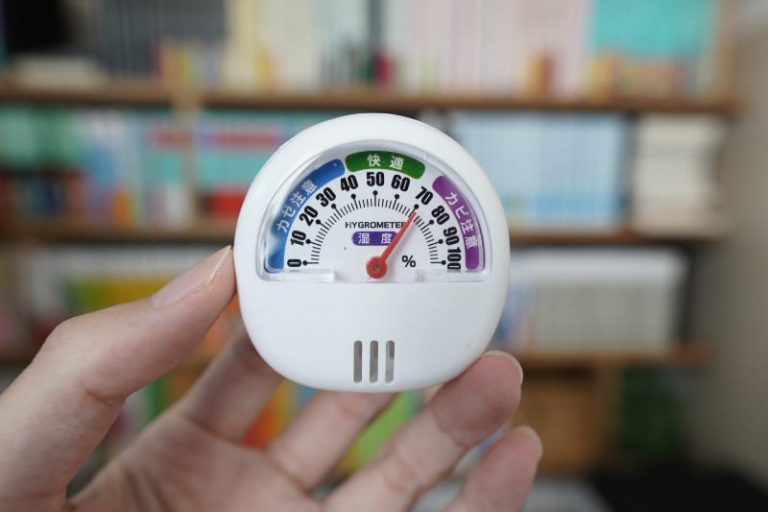 100均ダイソーの「温度計・湿度計」を試します。アナログタイプ【4種類】 rooms19 100均ダイソーの「温度計・湿度計」を試します。アナログタイプ【4種類】 rooms19