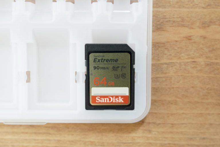 100均ダイソーの「SDカードケース」を全部買ってみます。SD・microSDの収納【3種類】 rooms19