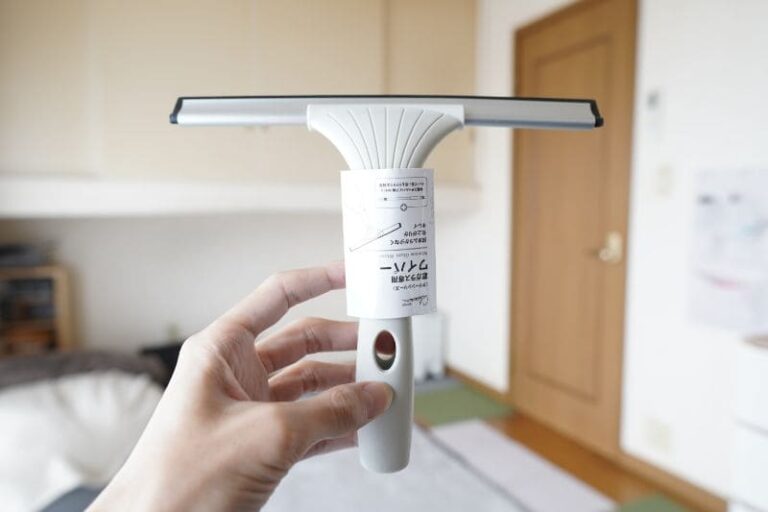 セリアの「窓拭きワイパー」を全部買ってみます【4種類】 | rooms19